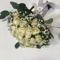 Букет невесты из спрей розы гипсофилы и эвкалипта